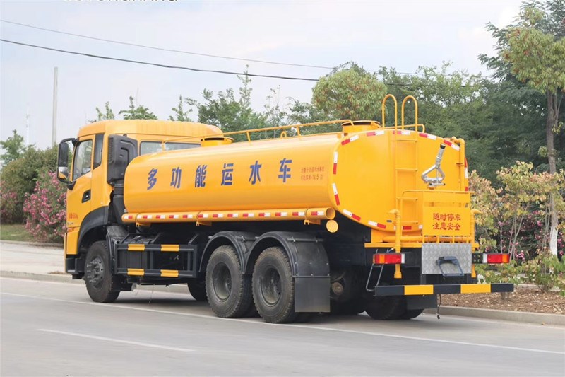 國(guó)六東風(fēng)天龍后八輪 20噸 灑水車(chē)